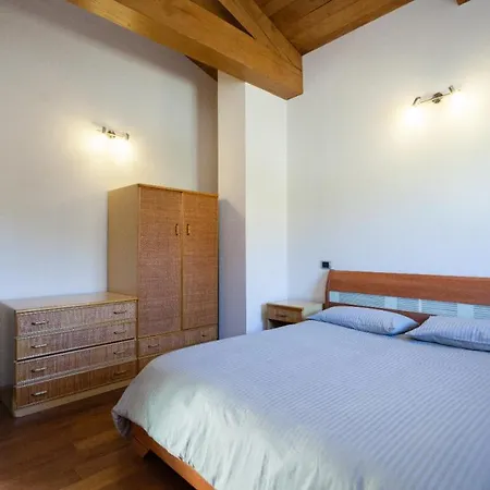 Villa Calbertone Family And Bike Holidays *