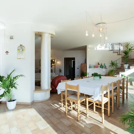 Calbertone Family And Bike Holidays Villa *