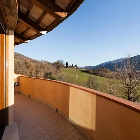 Villa Calbertone Family And Bike Holidays Urbino